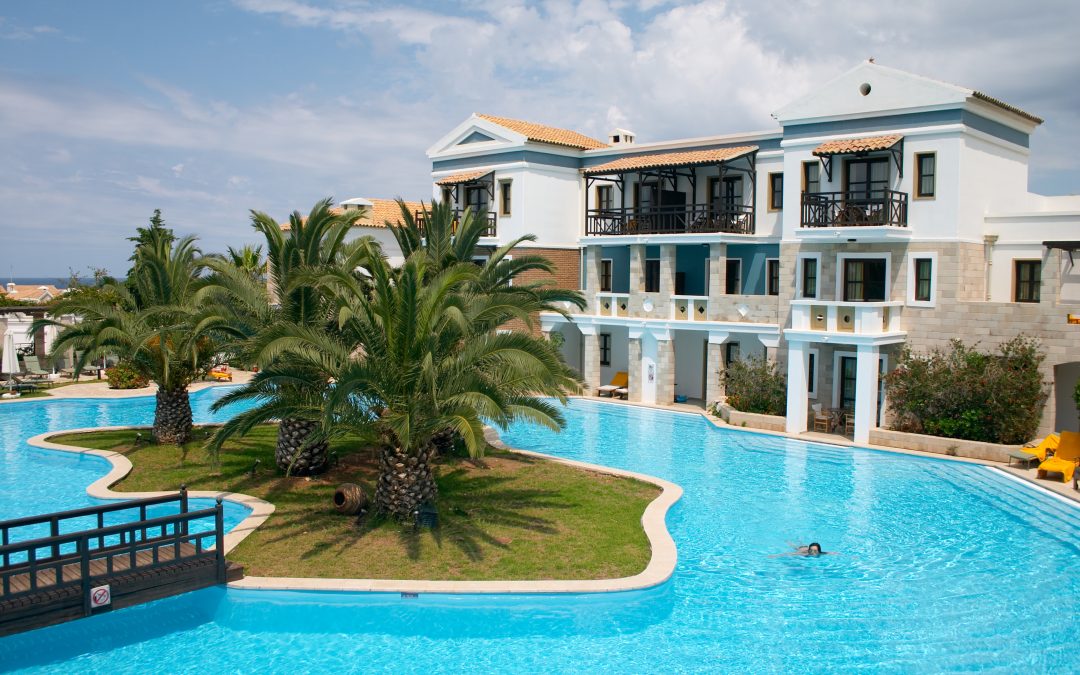 How Business Pool Services Hawaii Can Streamline Maintenance for Busy Owners
