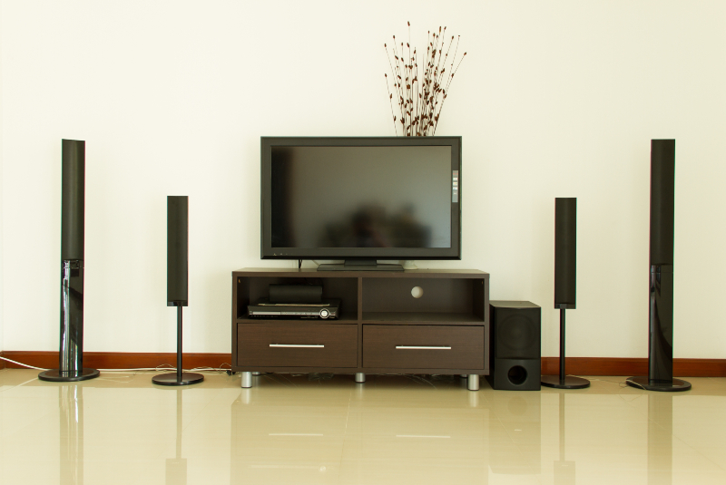 Choosing the Best Home Theater System for a True Cinematic Experience