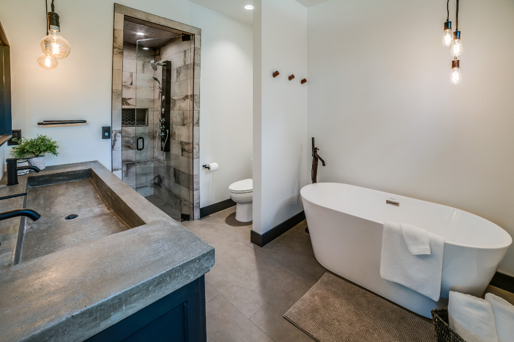 Why Choosing a Bathroom Remodeling Contractor in Kansas City Makes Renovation Simple