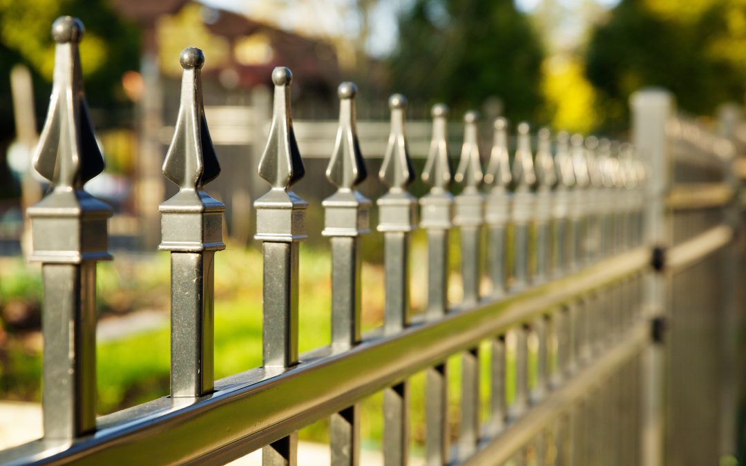 Choosing the Best Fence Contractor in Baldwin Park, CA for Strong and Stylish Boundaries