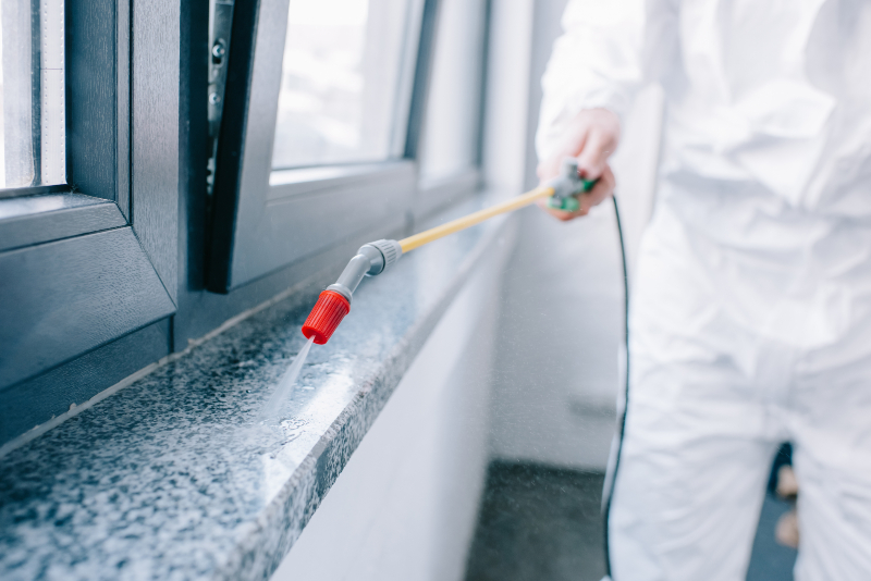 Protect Your Business Reputation with Commercial Pest Control Services Parrish FL Experts