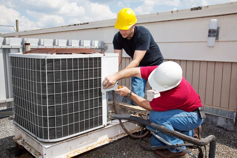 Tips for Hiring an HVAC Installation Contractor Shorewood IL Locals Rely on for Lasting Quality