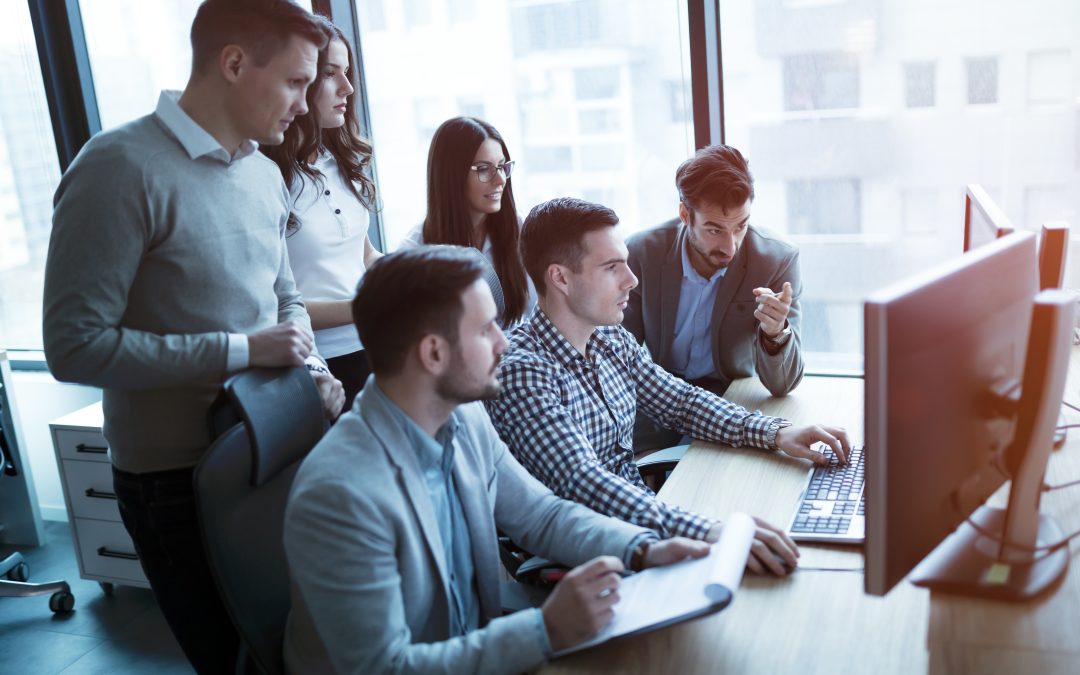 Boost networking opportunities by selecting a business conference speaker in New York